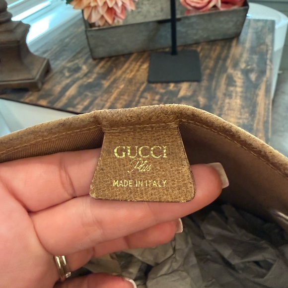 Vintage Gucci Plus Sherry line Tote - Picture 4 of 14